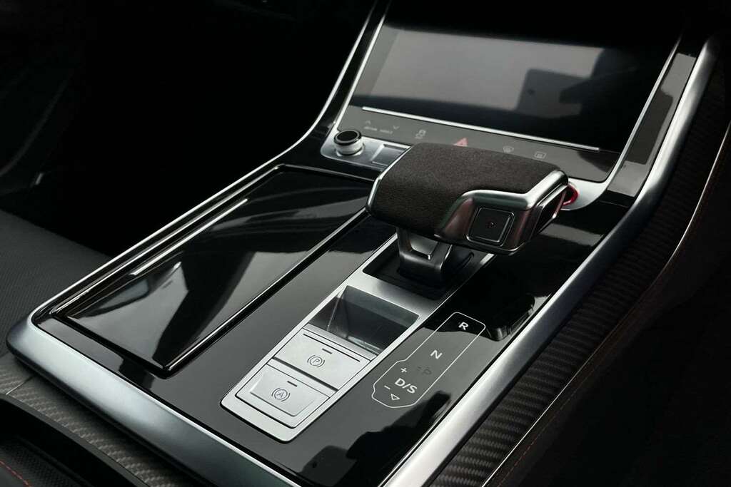 Audi RSQ8 Petrol #38