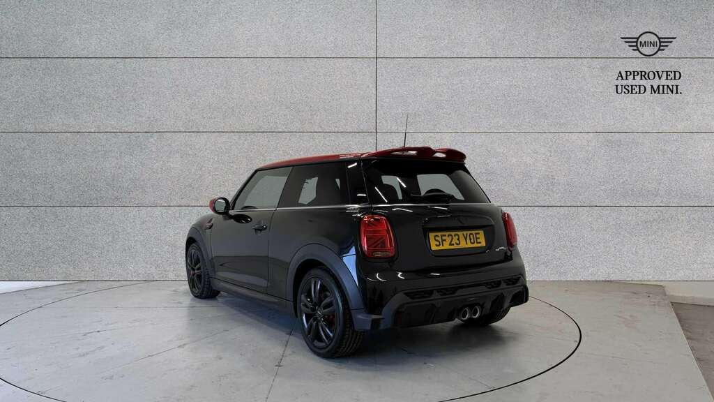 Mini Hatch 2.0 John Cooper Works Comfort Pack 2023 Black