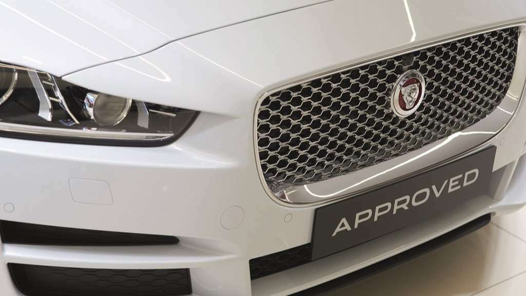 Jaguar F-Pace 2.0 P400e R-dynamic S Awd 2024 White