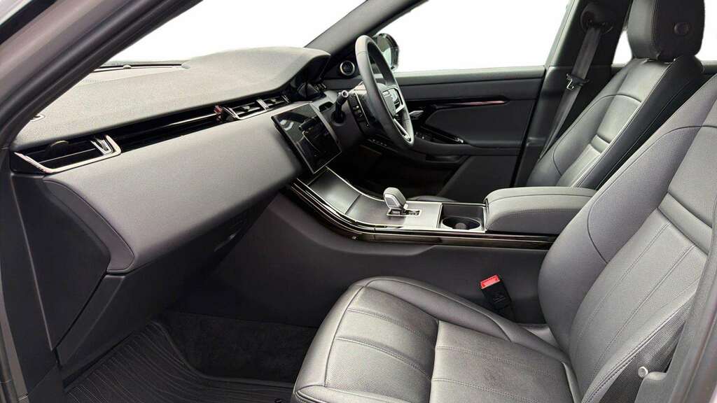 Land Rover Range Rover Evoque 2.0 D200 Dynamic Se 2025 BG75ELW Silver #3