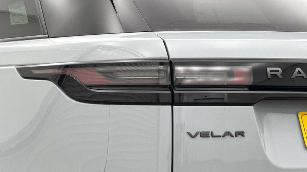 Land Rover Range Rover Velar Dynamic Se Black #17
