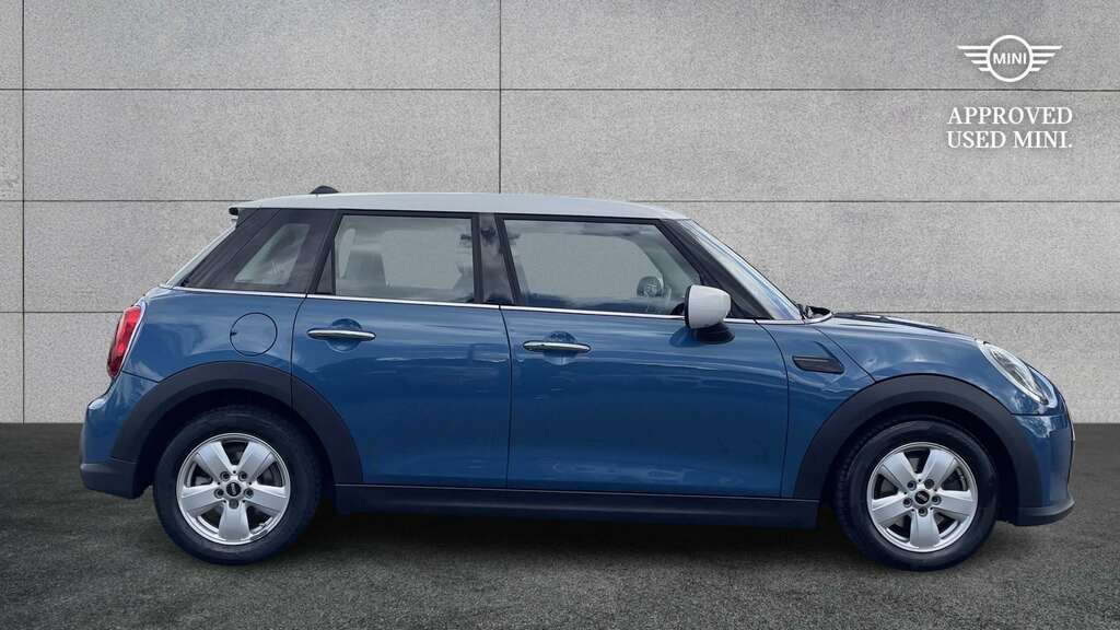 Mini Hatch 1.5 Cooper Classic Premium 2023 Blue #2