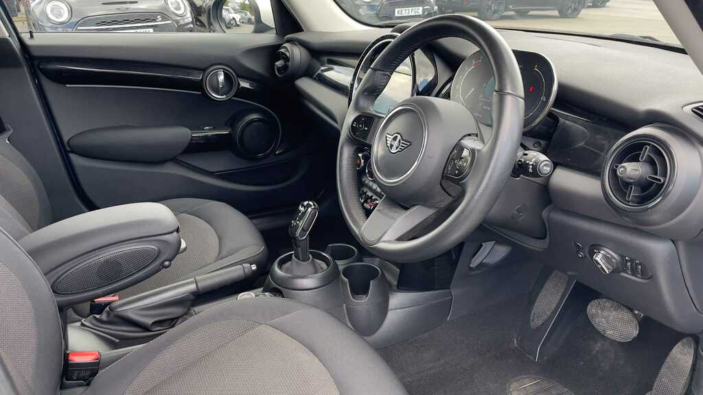 Mini Hatch 1.5 Cooper Classic Premium 2023 Blue #6