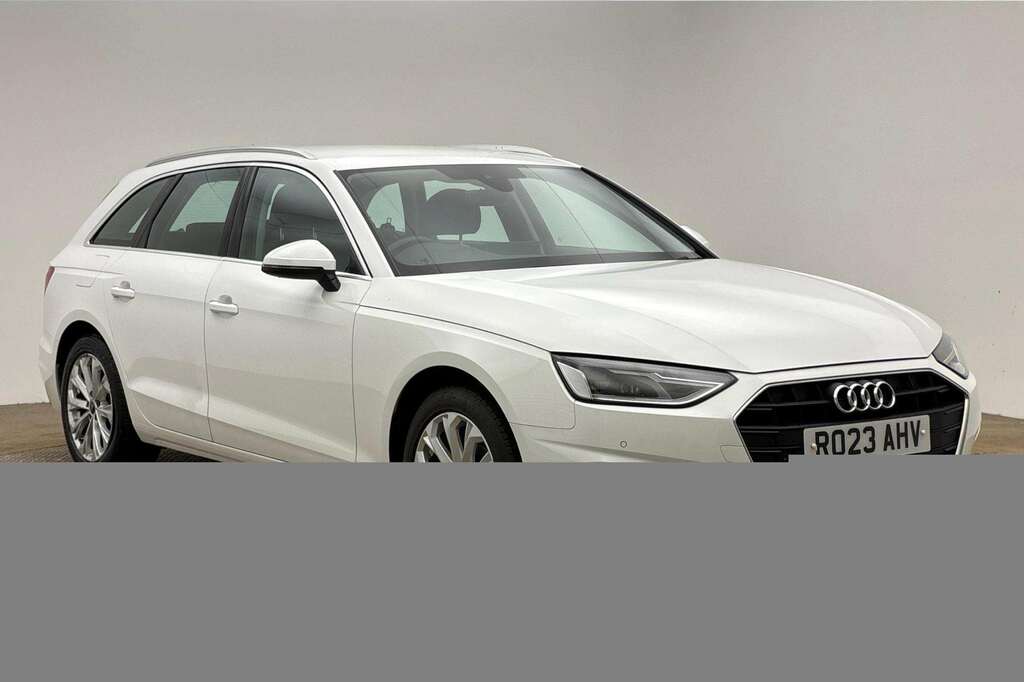 Audi A4 35 Tfsi Technik S Tronic 2023 White