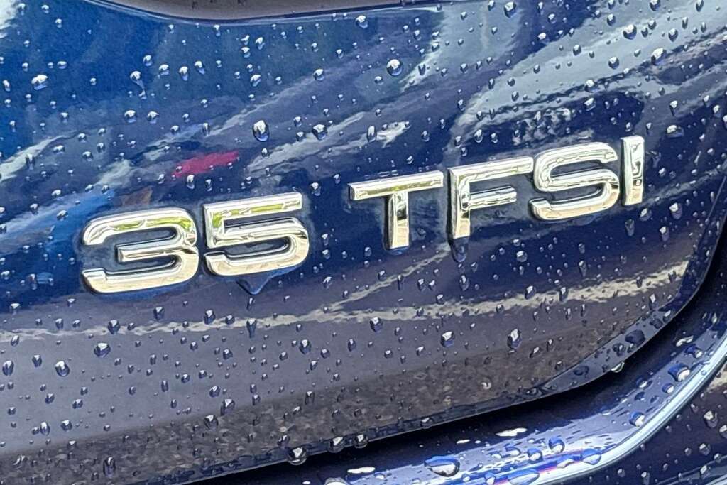 Audi Q2 S Line 35 1.5 Tfsi White #11