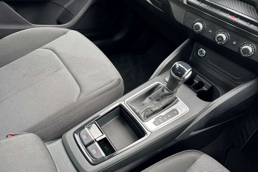 Audi Q2 S Line 35 1.5 Tfsi White #13