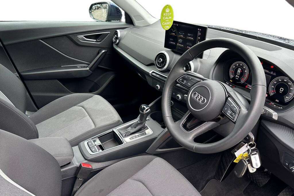 Audi Q2 35 Tfsi Sport S Tronic 2024 Blue #6