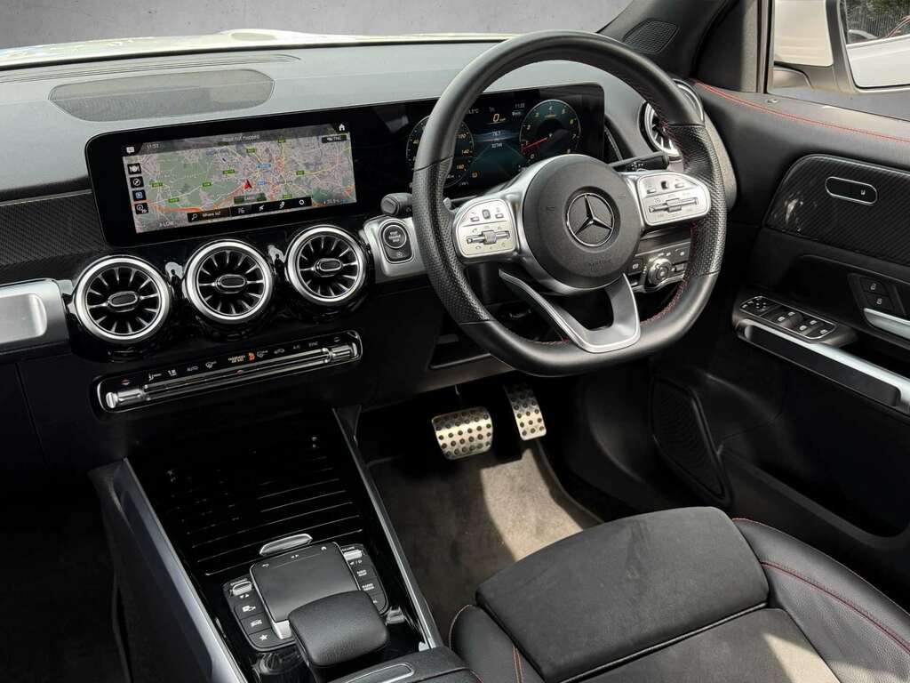 Mercedes-Benz GLB Class 200 Amg Line Premium 7G-tronic 2022 GF22FTP White #3