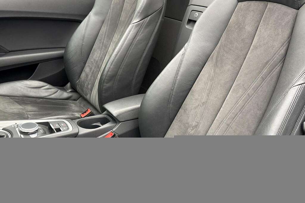 Audi TT 40 Tfsi Sport S Tronic Tech Pack 2023 Black #6
