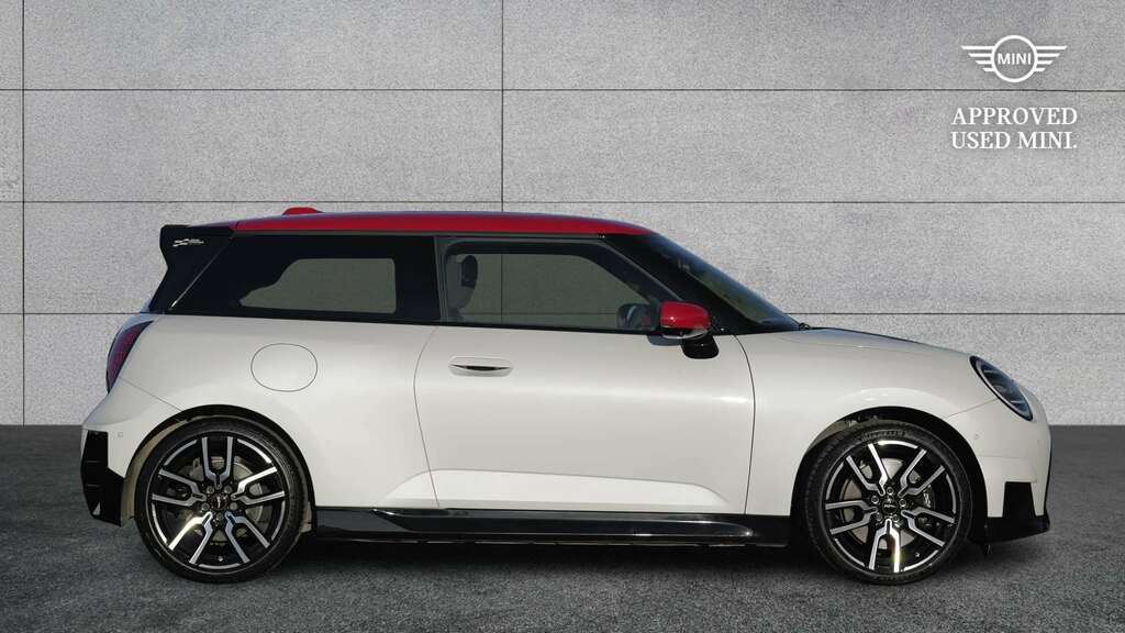 Mini Hatch 135Kw E Sport Level 3 41Kwh 2024 YE74FXW White #3