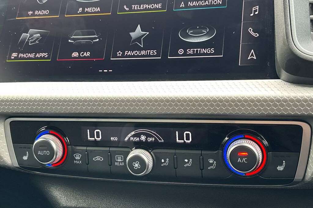 Audi A1 Black Edition 30 Tfsi 116 Ps 6-Speed Green #28
