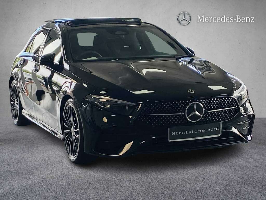 Mercedes-Benz A Class A180 Amg Line Premium Plus 2025 Black