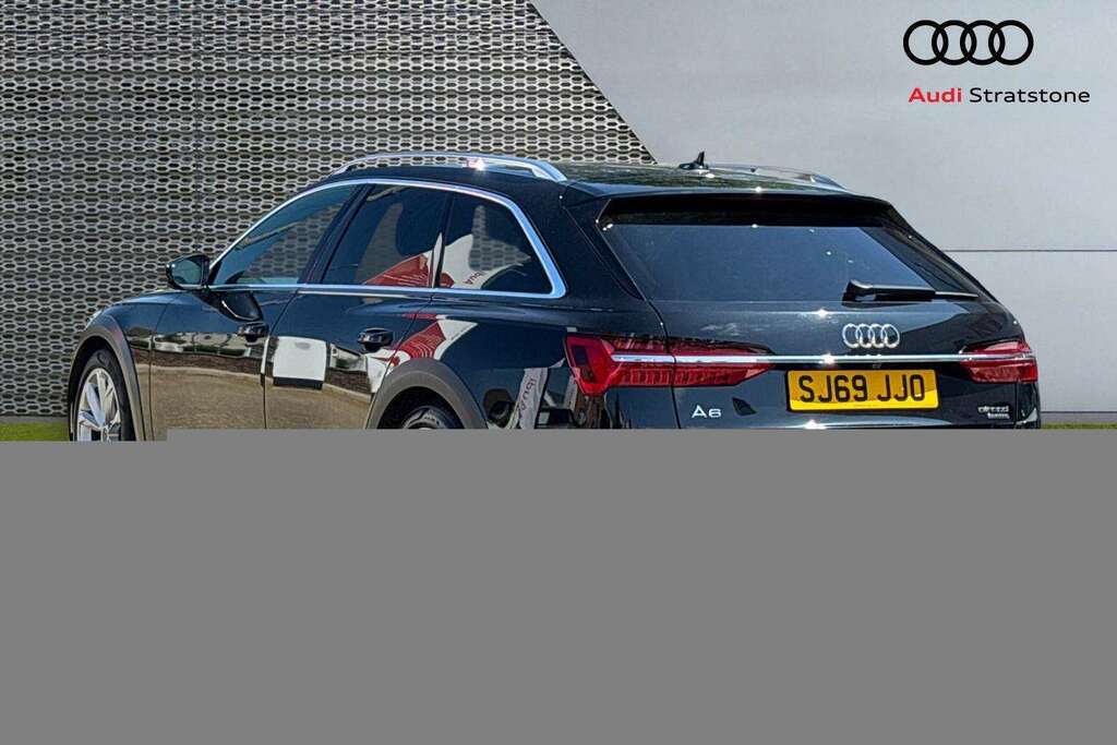 Audi A6 Allroad 45 Tdi Quattro Sport Tip 2019 Black #3