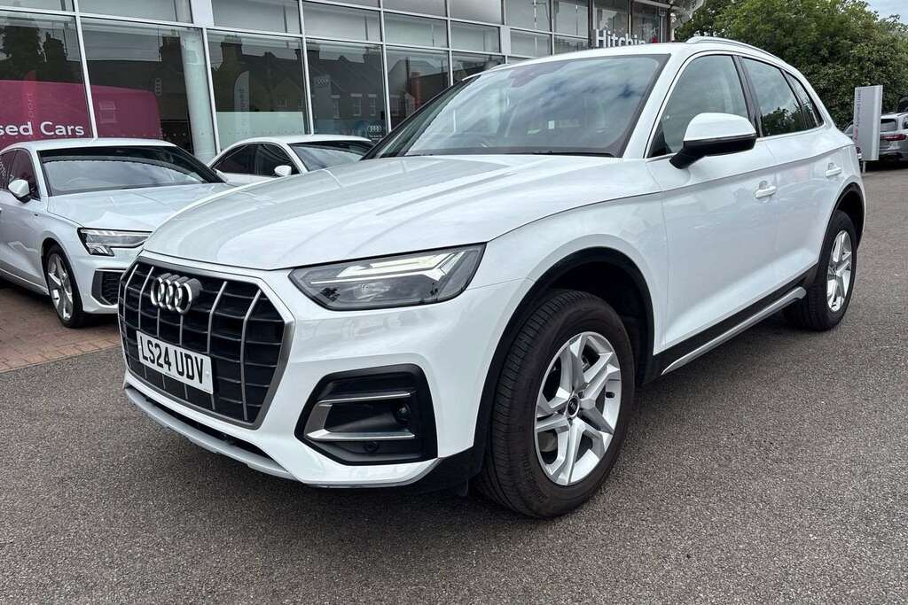 Audi Q5 2L Black Edition Black #32