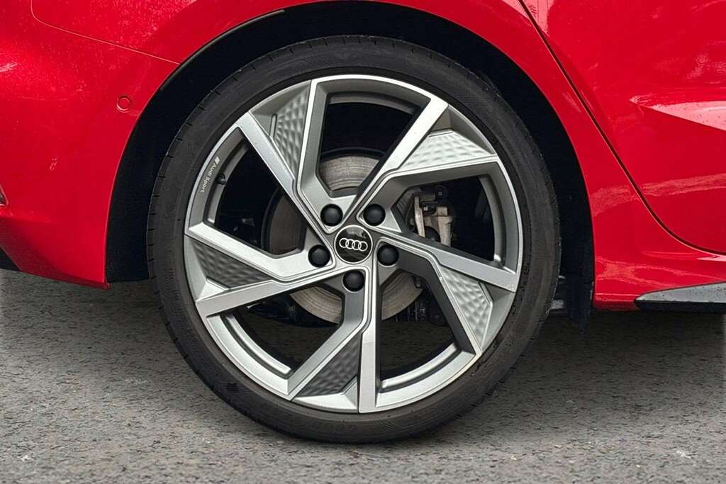 Audi A3 Black Edition 40 Tfsi E 204 Ps S Tronic Blue #10