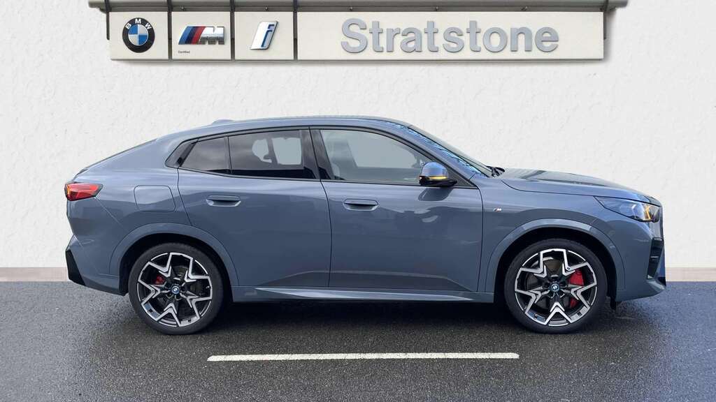 BMW iX2 230Kw Xdrive30 M Sport 65Kwh 2024 #3