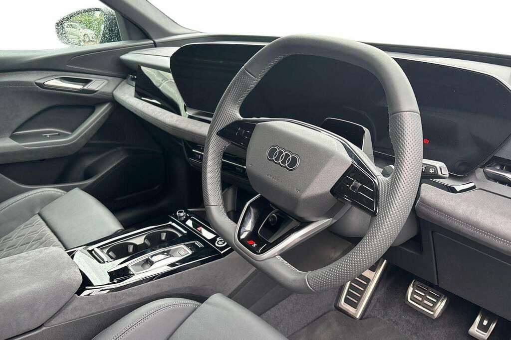 Audi Q6 E-Tron 225Kw Performance 100Kwh Black Edition 20 Blue #6