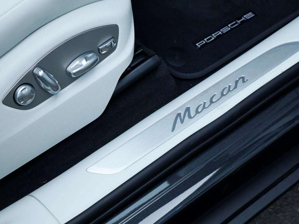 Porsche Macan 5dr Pdk Blue #28