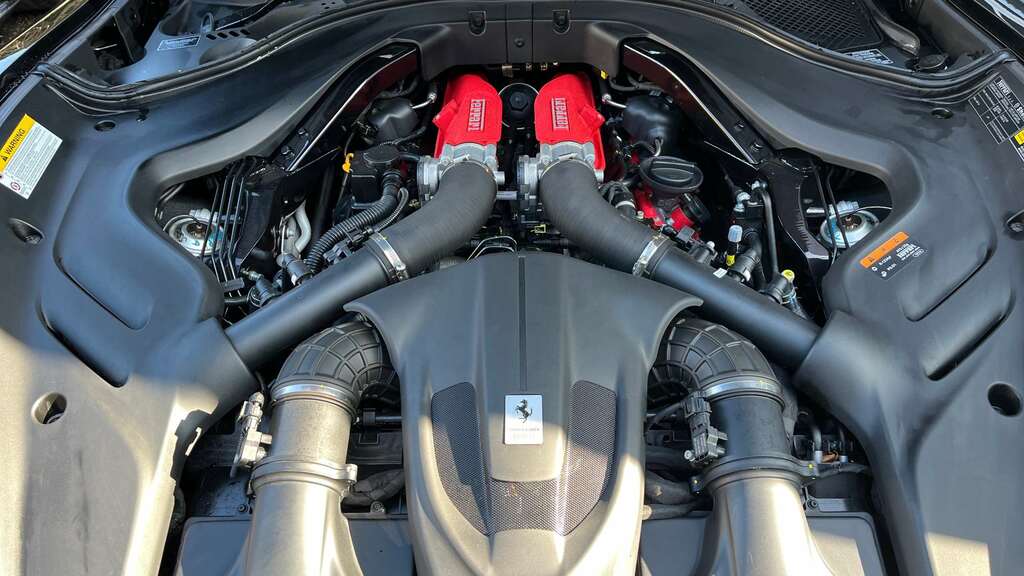 Ferrari Roma Spider #25
