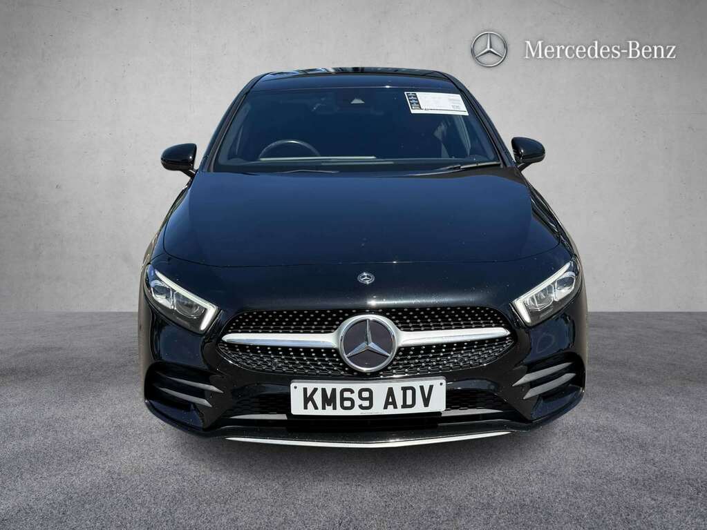 Mercedes-Benz A Class A180d Amg Line Premium 2019 KM69ADV Black #2