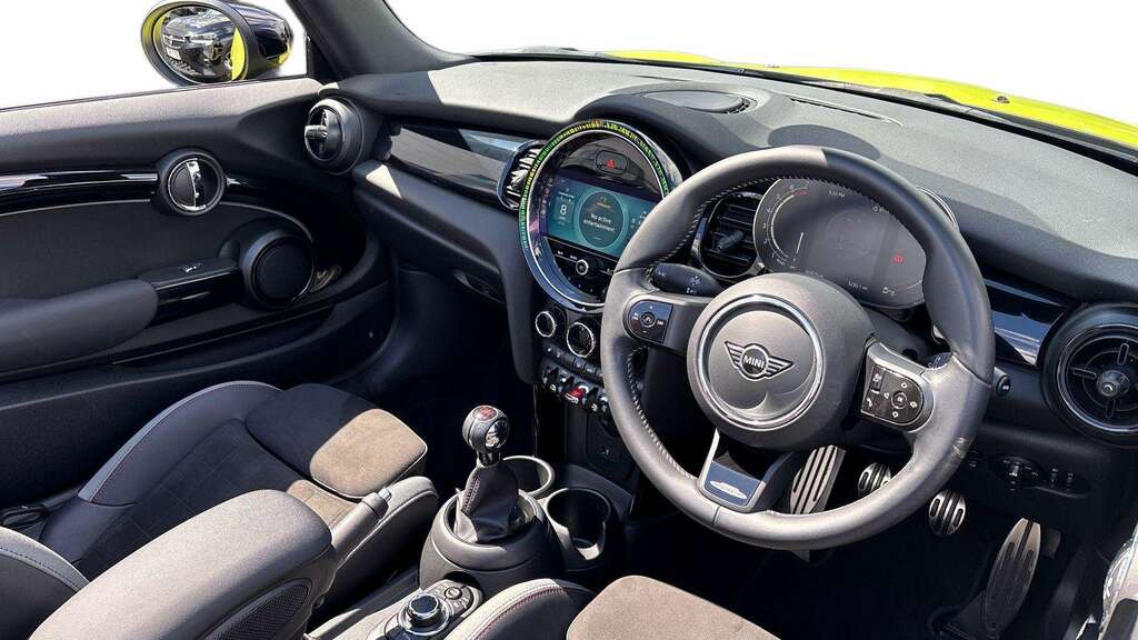 Mini Convertible 1.5 Cooper Sport Comfort Pack 2022 Yellow #6
