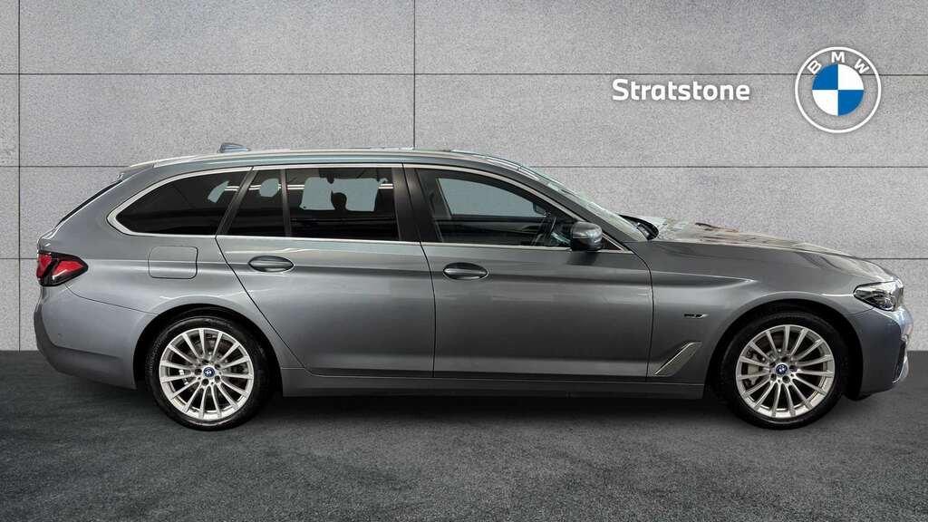 BMW 5 Series 530E Se 2021 LG71UFT #3