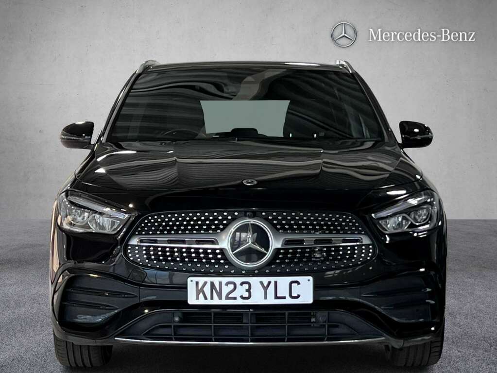 Mercedes-Benz GLA Class 220D 4Matic Amg Line Executive 2023 KN23YLC Black #3