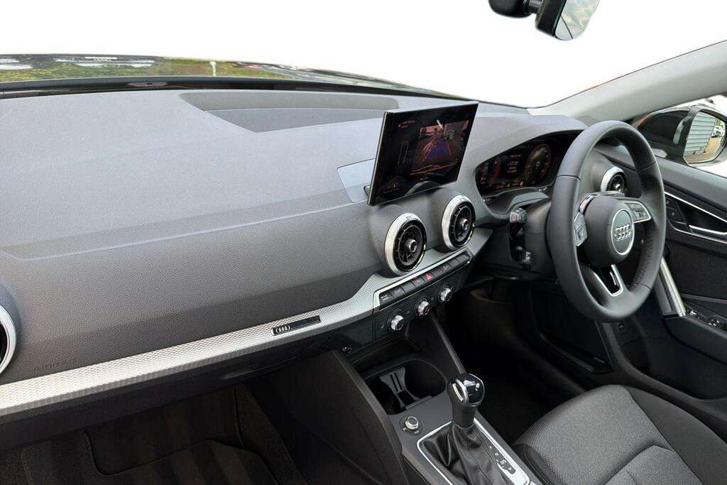 Audi Q2 35 Tfsi Sport S Tronic 2026 KS26XMK Black #2