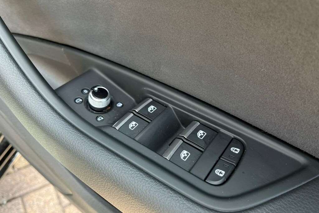 Audi A4 35 Tfsi Black Edition S Tronic Grey #12