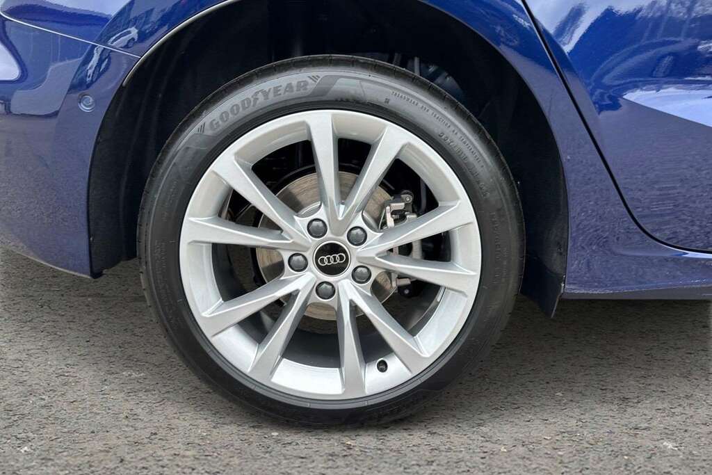 Audi A3 1.5 Tfsi E 204 Sport S Tronic 2026 MT26VLD Blue #6