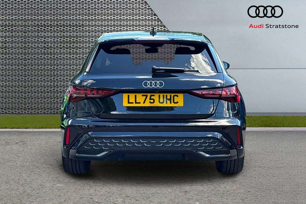 Audi A3 1.5 Tfsi 150 S Line Tech Pack 2025 LL75UHC Black #6