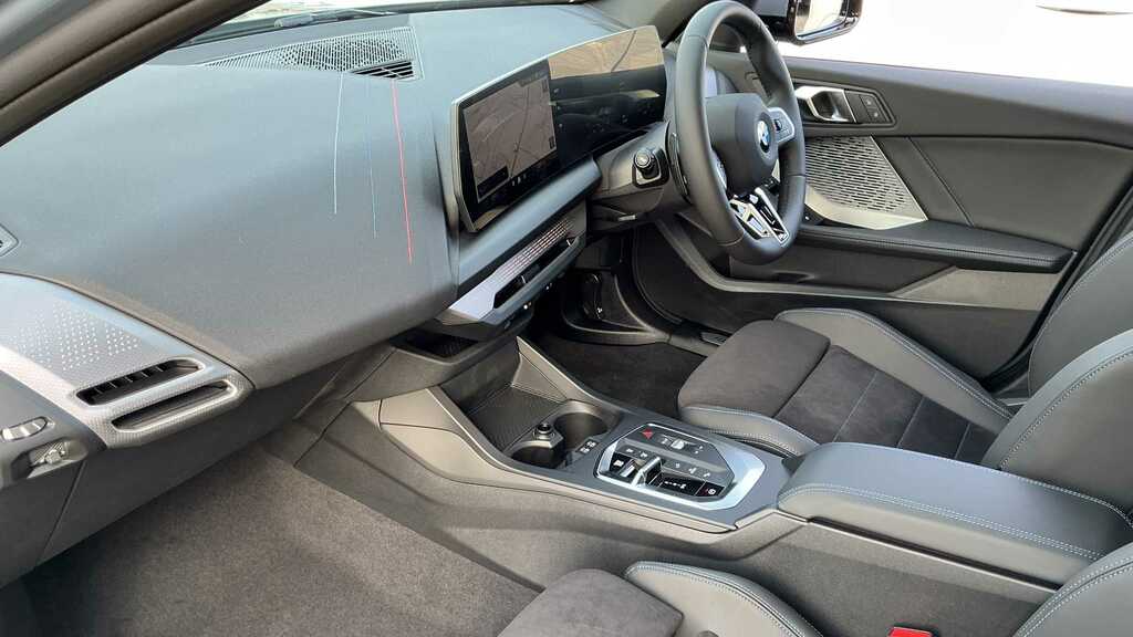 BMW 1 Series 120 M Sport Step 2026 YF26AYP  #6