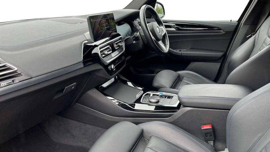 BMW iX3 210Kw M Sport 80Kwh 2023 Black #6