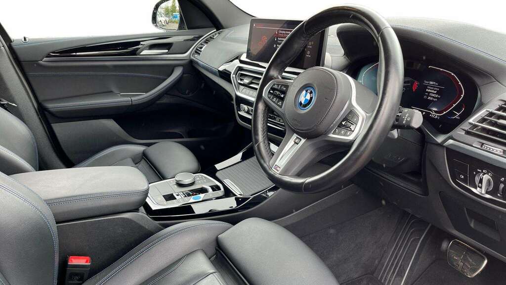 BMW iX3 210Kw M Sport 80Kwh 2023 Black #5