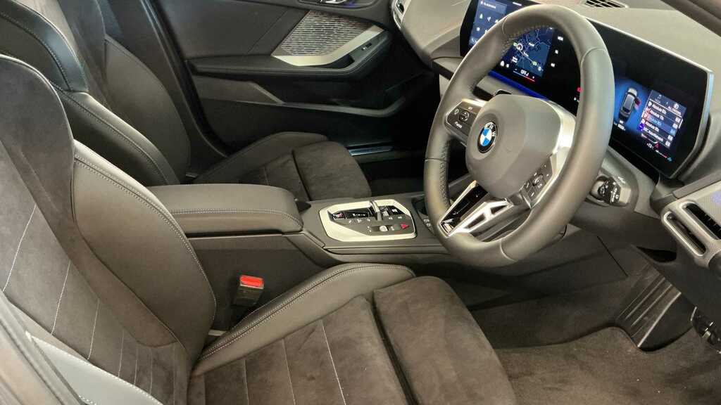 BMW 1 Series 120 M Sport Step 2026 YE26WFL #3