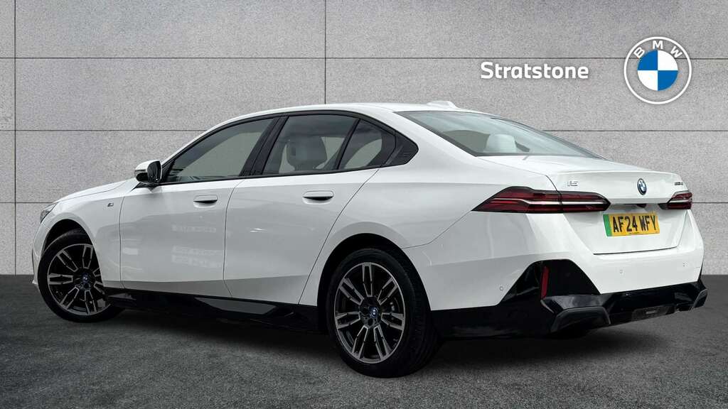 BMW i5 250Kw Edrive40 M Sport 84Kwh 2024 White #2