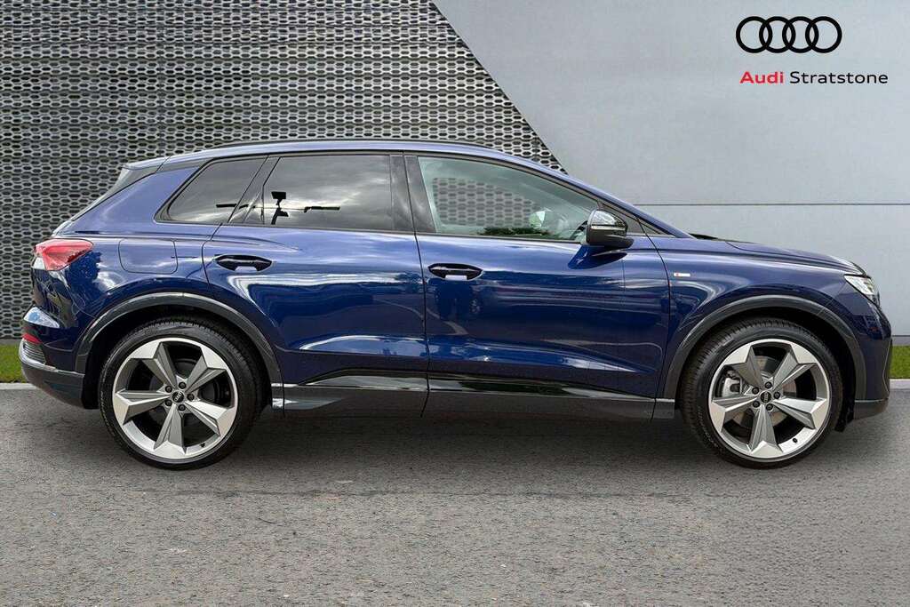 Audi Q4 E Tron 210Kw 45 82Kwh Black Edition 2026 KW26BBZ  #4