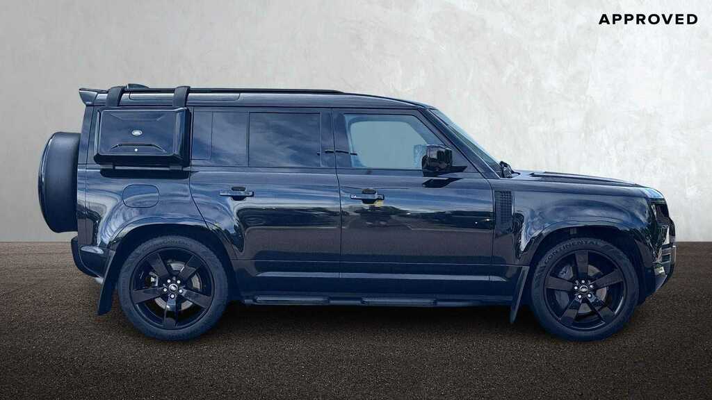 Land Rover Defender 110 3.0 D300 X-dynamic Hse 110 7 Seat 2023 Black #2