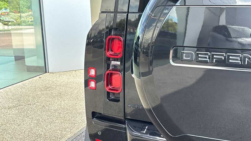 Land Rover Defender 110 Defender X-dynamic Hse D Mhev A Black #16