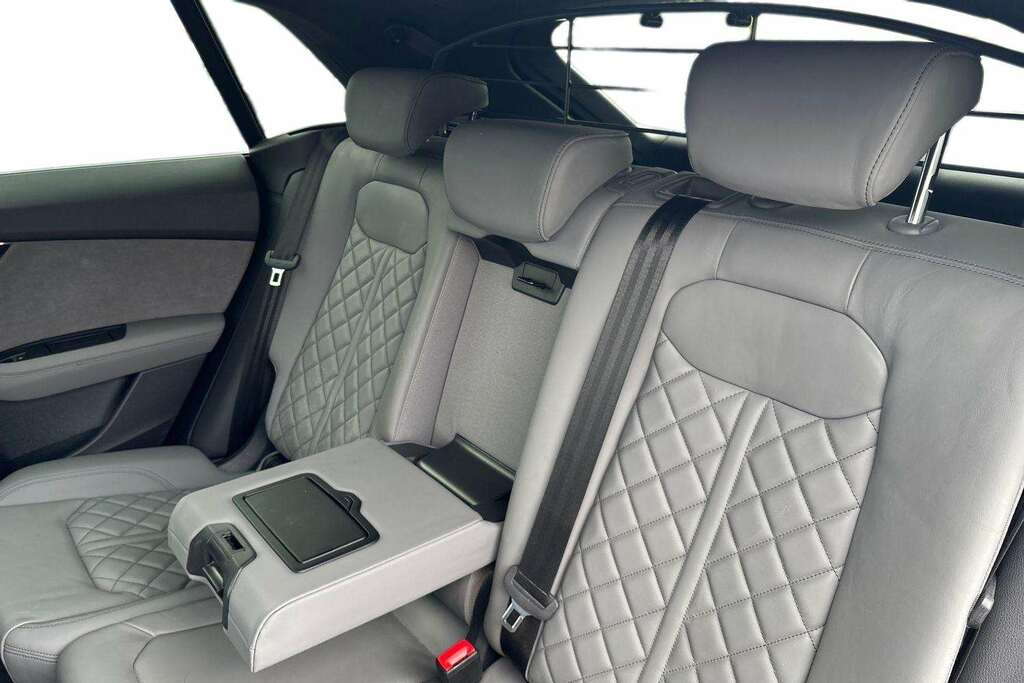 Audi Q8 Black Edition Tfsi 507 Ps Tiptronic Silver #21