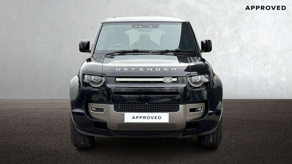 Land Rover Defender 130 3.0 D350 X-dynamic Hse 130 8 Seat 2024 Black #6