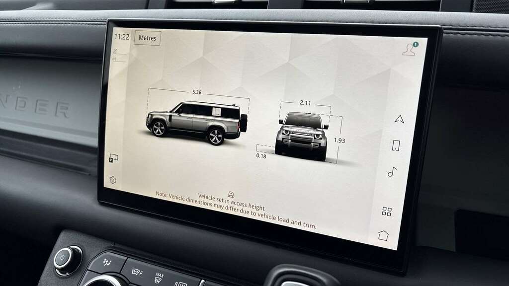 Land Rover Defender 130 X-dynamic Hse Grey #36