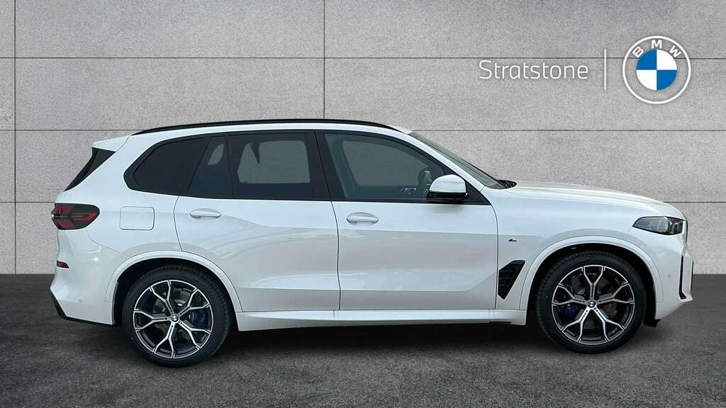 BMW X5 Xdrive50e M Sport 2026 YF26AYG White