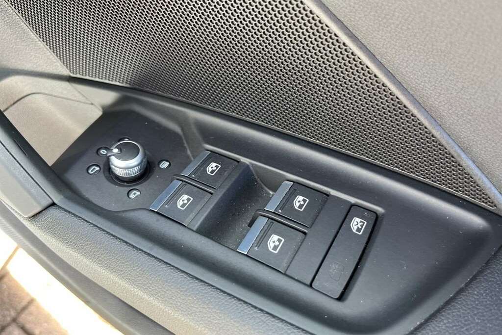 Audi A3 2.5 Rs 3 Tfsi Quattro Carbon Black 395 Bhp Black #14