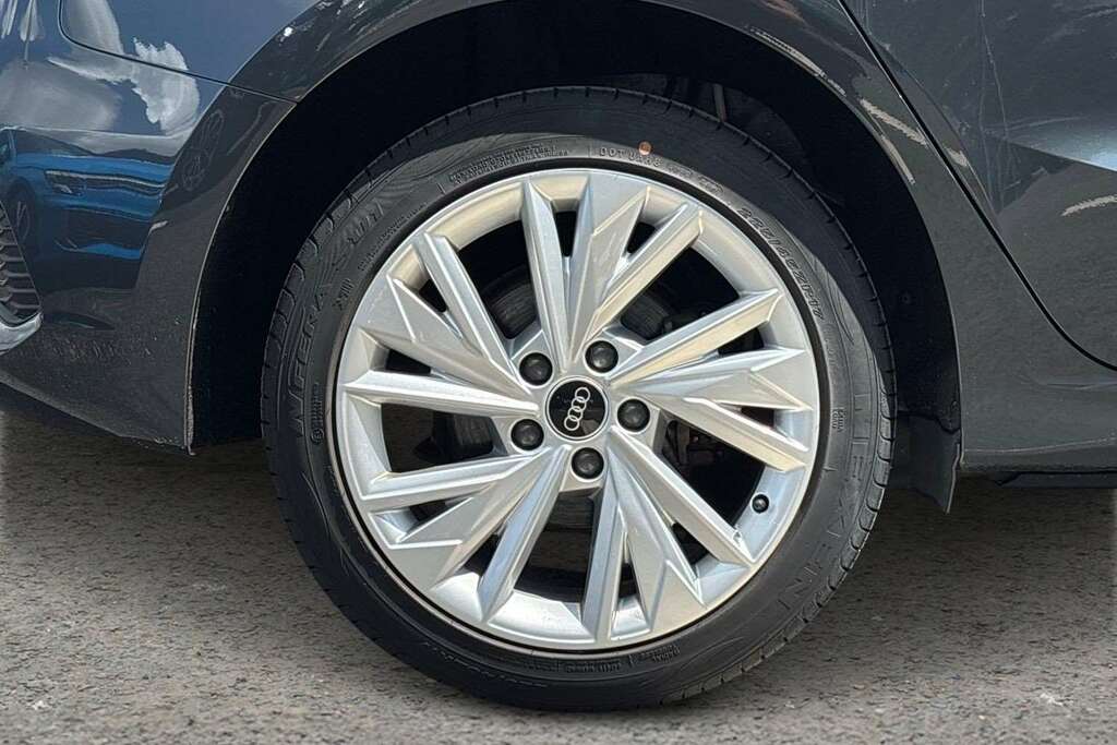 Audi A3 Sport 40 Tfsi E 204 Ps S Tronic Silver #9