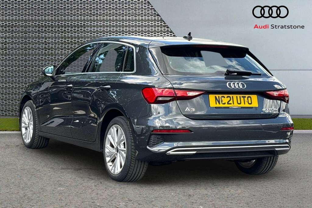 Audi A3 Sport 40 Tfsi E 204 Ps S Tronic Silver #3