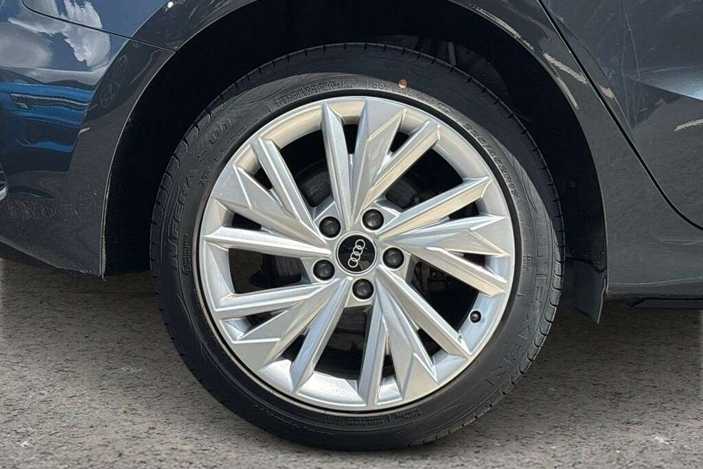 Audi A3 Sport 40 Tfsi E 204 Ps S Tronic Silver #11