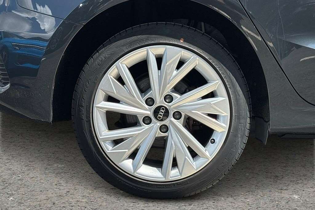 Audi A3 Sport 40 Tfsi E 204 Ps S Tronic Silver #10