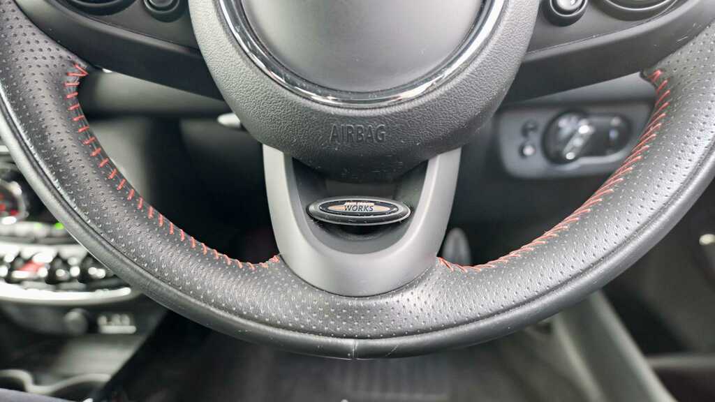 Mini Clubman Cooper Red #32