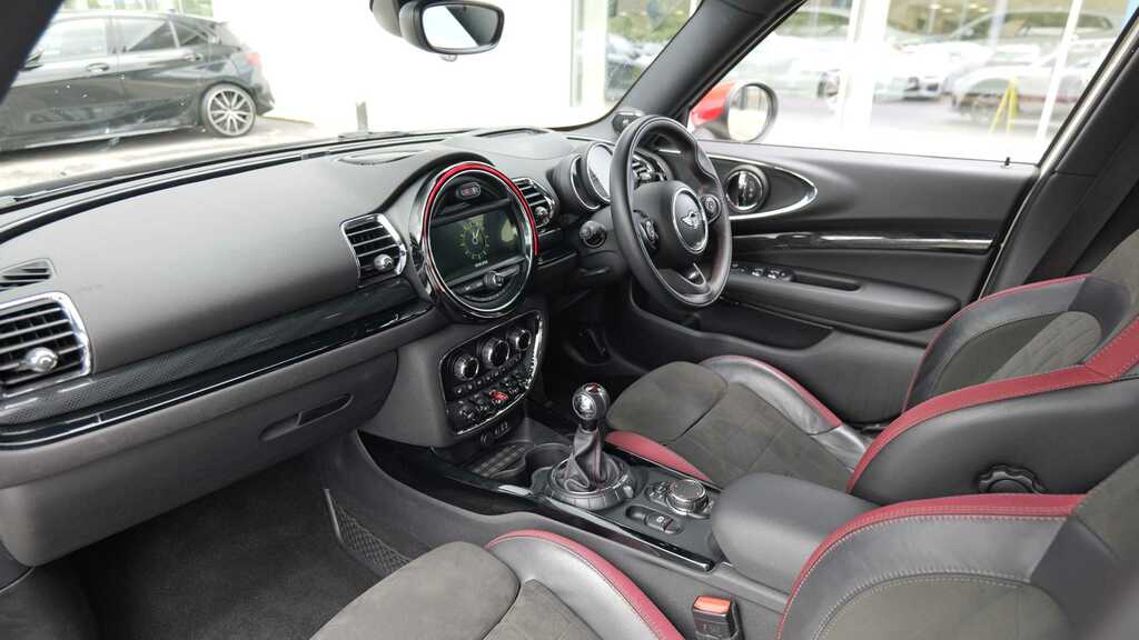 Mini Clubman Cooper Red #7